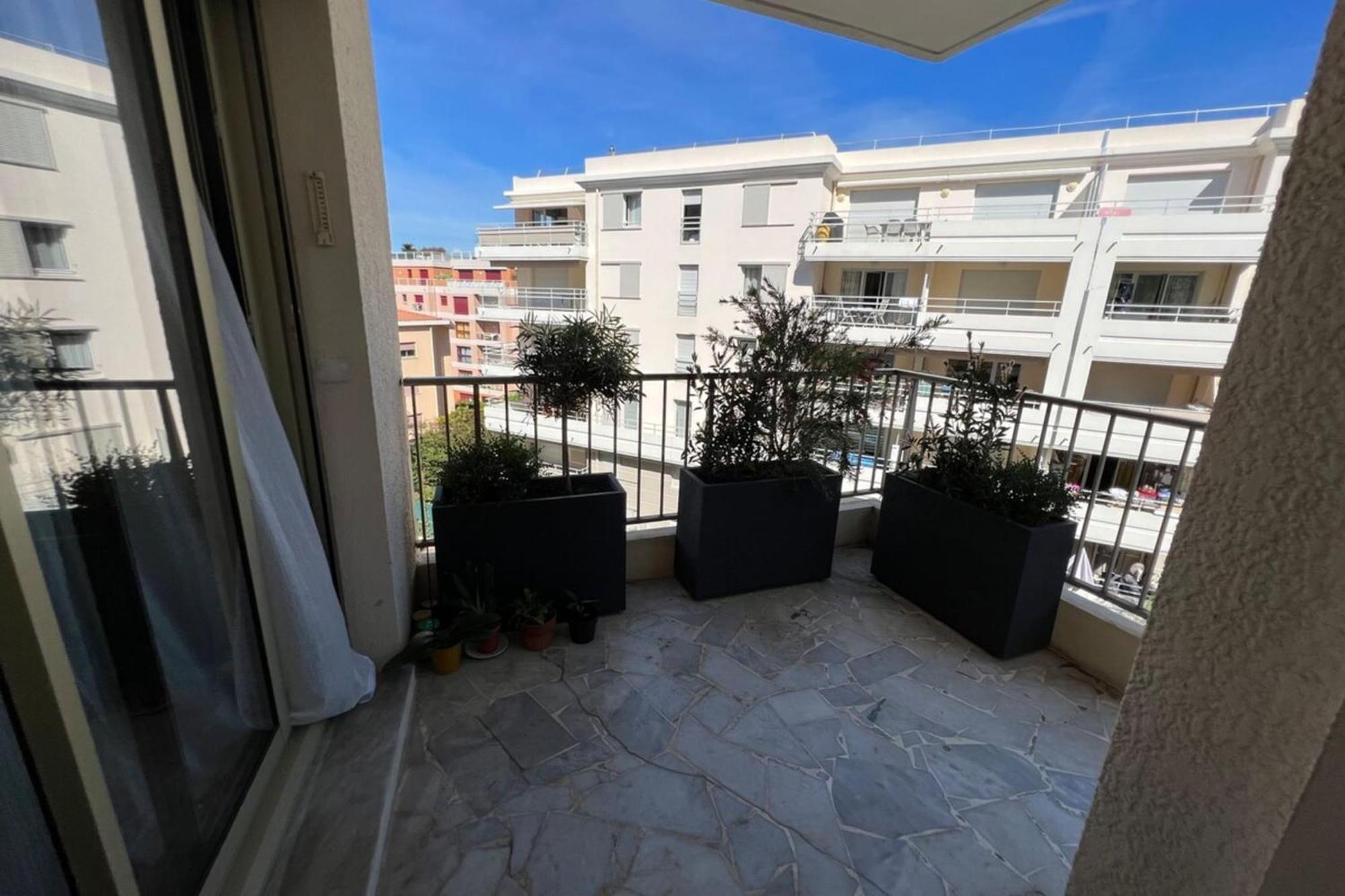 Apartment Juan Les Pins - 4 People - Near The *